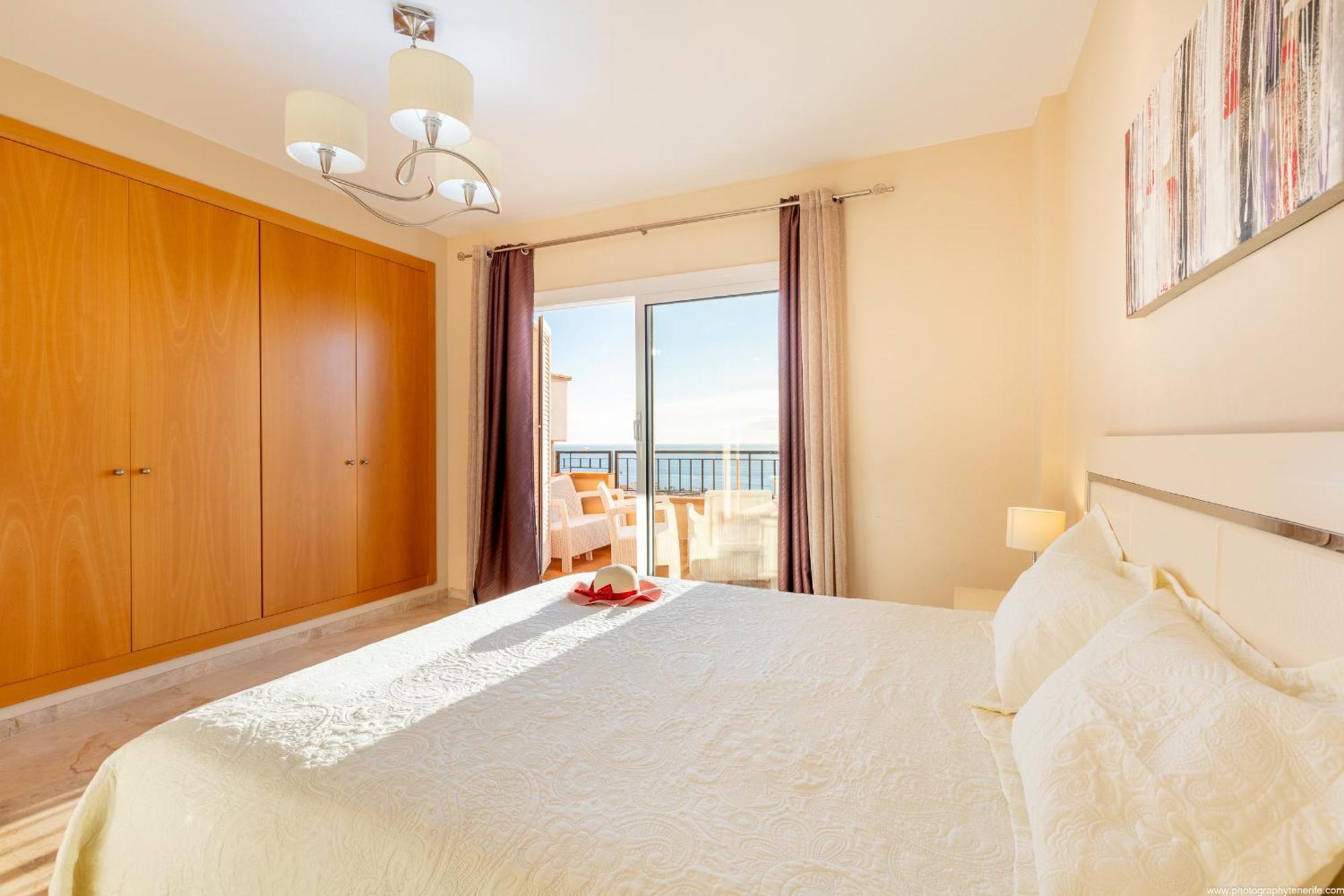 Residencial Playa De La Arena Apartment Puerto de Santiago  Bilik gambar