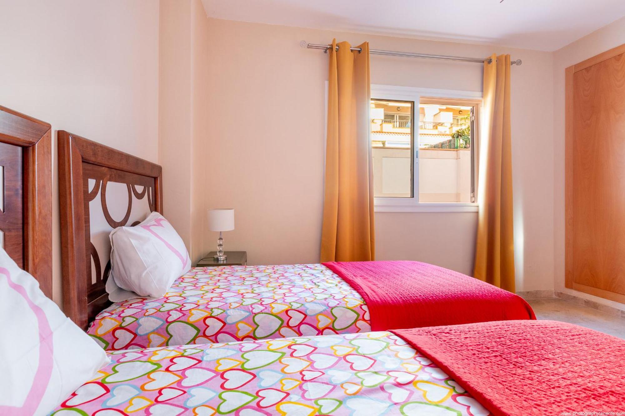 Residencial Playa De La Arena Apartment Puerto de Santiago  Bilik gambar